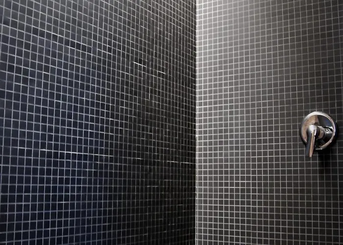 Studio By The Dome Square