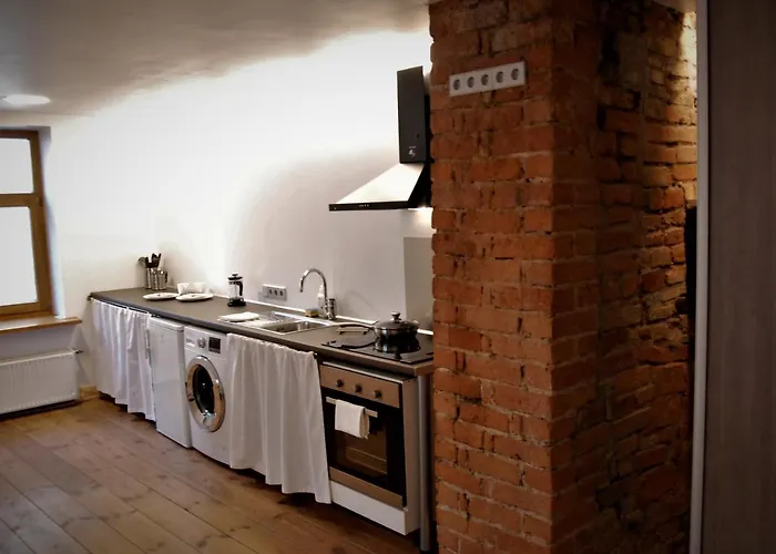 Studio By The Dome Square